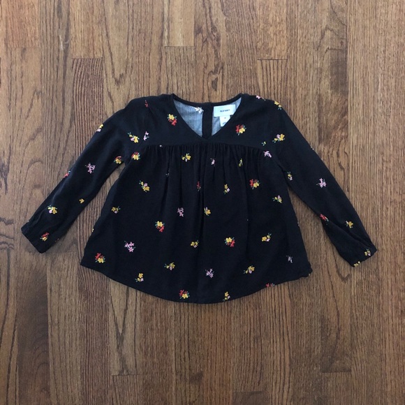 Old Navy V-neck Floral Top, Size 3T - Picture 2 of 6